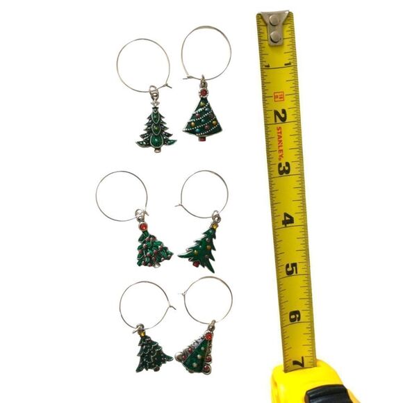 Christmas Tree Wine Glass Markers Charms Set Of 6 Rhinestones Enameled Metal.  - Picture 4 of 14
